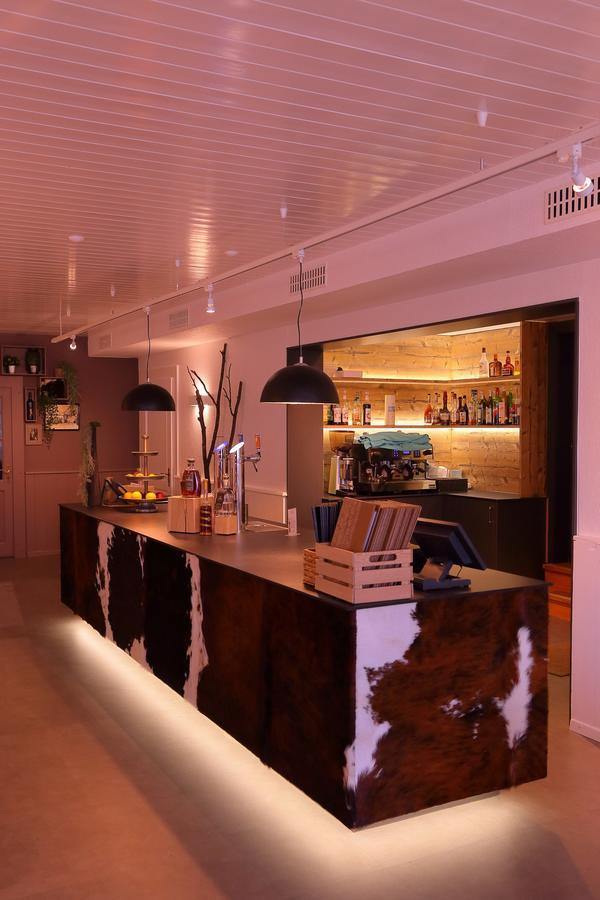 Hotel-Rotisserie La Tour Rouge Delémont Kültér fotó